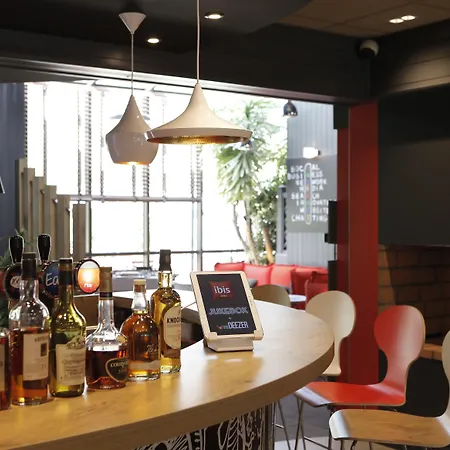 Hotell Ibis Lyon Nord Dardilly