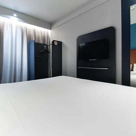 Ibis Lyon Nord Dardilly