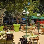 Ibis Lyon Nord Hotel