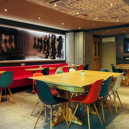 Ibis Lyon Nord 3*
