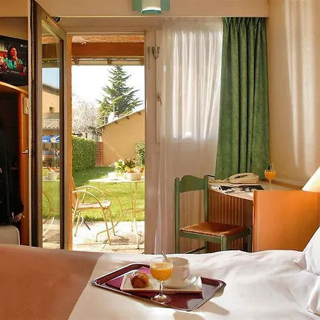 Ibis Lyon Nord 3* Dardilly